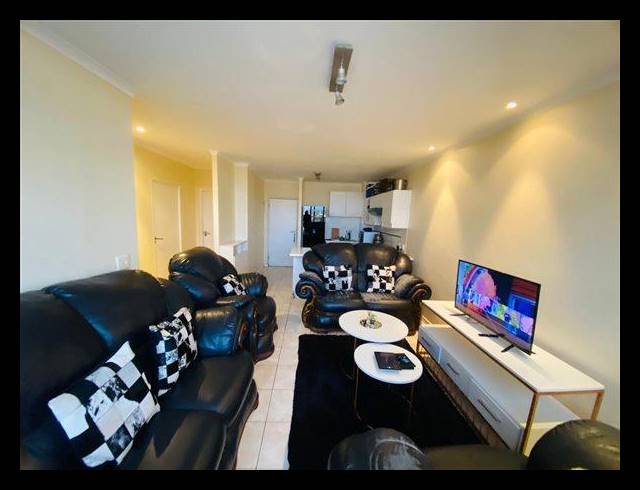 2 BEDROOM APARTMENT FOR SALE IN TOWNSEND ESTATE